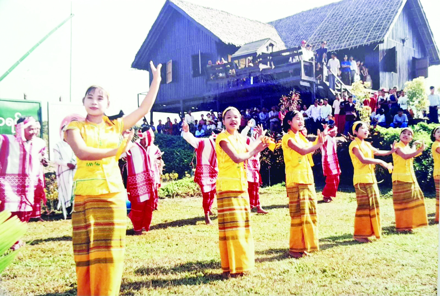 ဆောင်းပါး