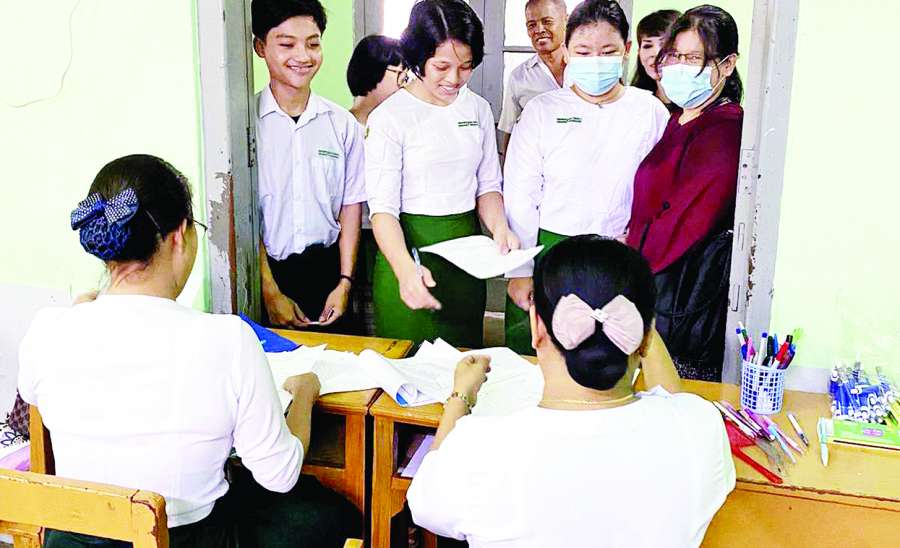 ဆောင်းပါး