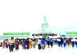 နိုင်ငံတော်ကြီး သာယာဝပြောမှု ရှိစေဖို့ ဆိုရာဝယ်…