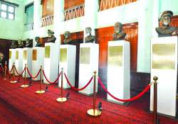 ဆောင်းပါး